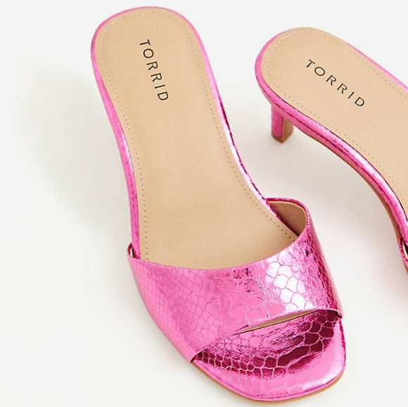 Torrid Pink Mules - Picture 4 of 6